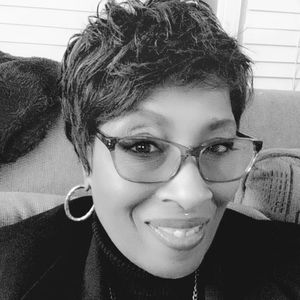 Meet your Posher, Vicky